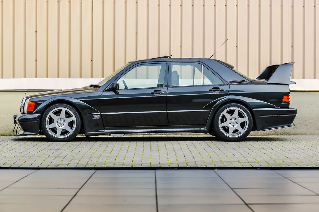 1990 Mercedes-Benz 190E 2.5-16 Evolution II - Image 14 of 31