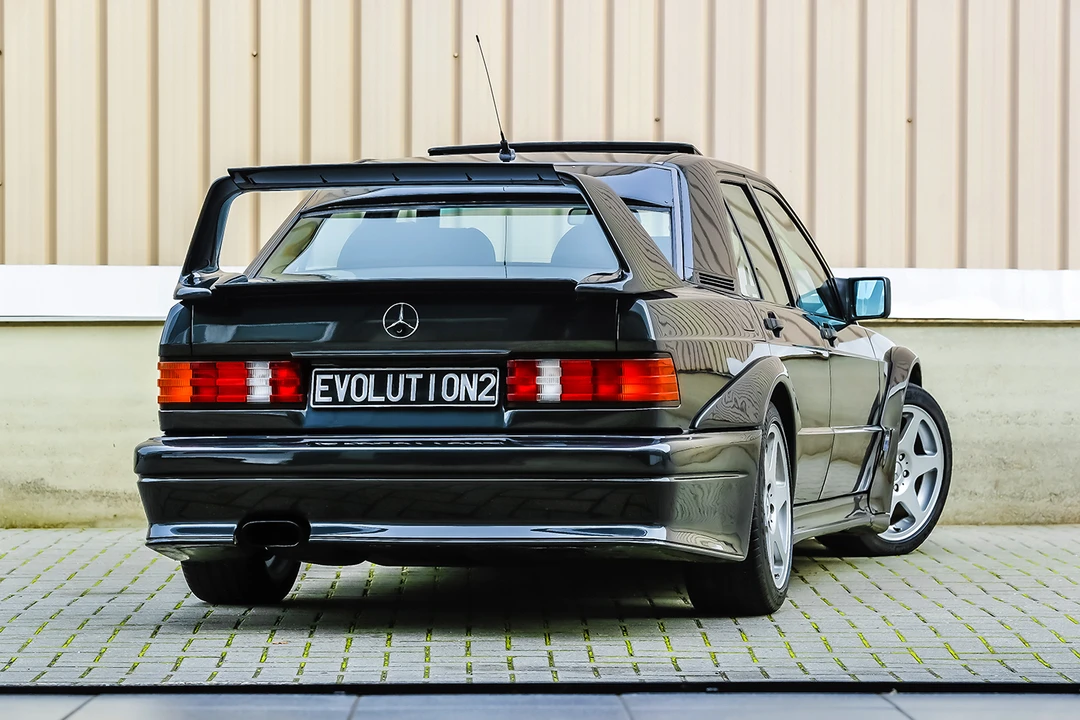 1990 Mercedes-Benz 190E 2.5-16 Evolution II - Image 9 of 31