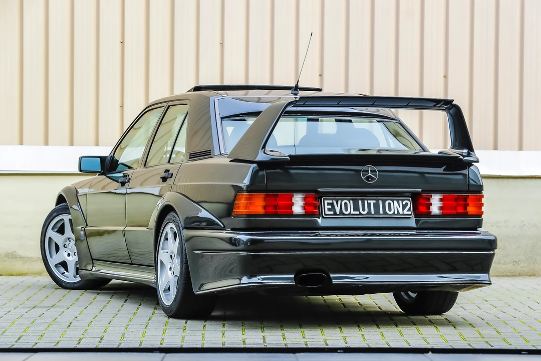 1990 Mercedes-Benz 190E 2.5-16 Evolution II - Image 12 of 31