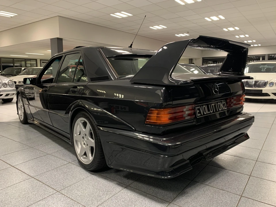 1990 Mercedes-Benz 190E 2.5-16 Evolution II - Image 25 of 31