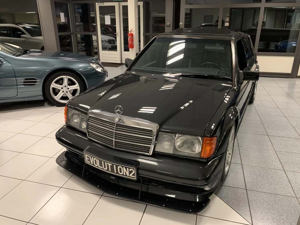 1990 Mercedes-Benz 190E 2.5-16 Evolution II - Image 23 of 31
