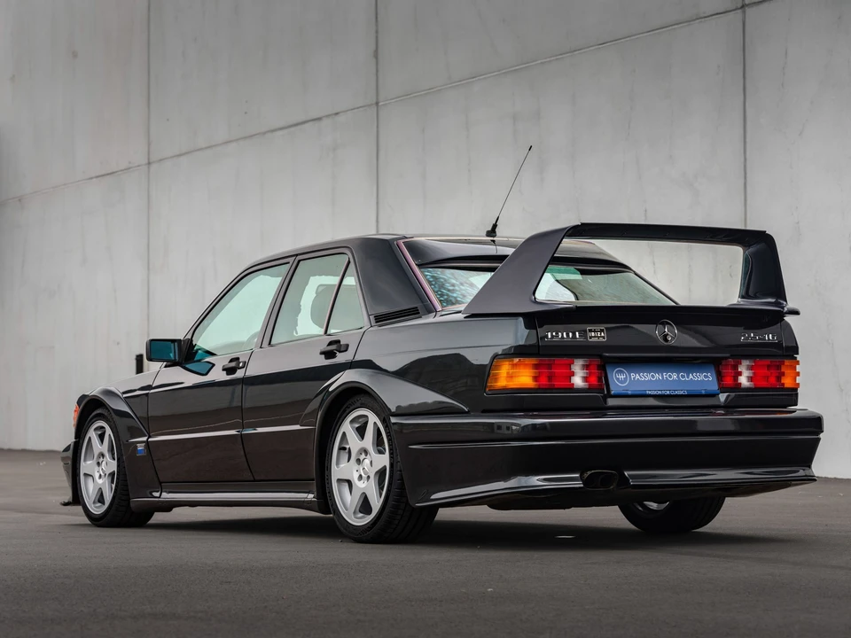 1990 Mercedes-Benz 190E 2.5-16 Evolution II - Image 15 of 31