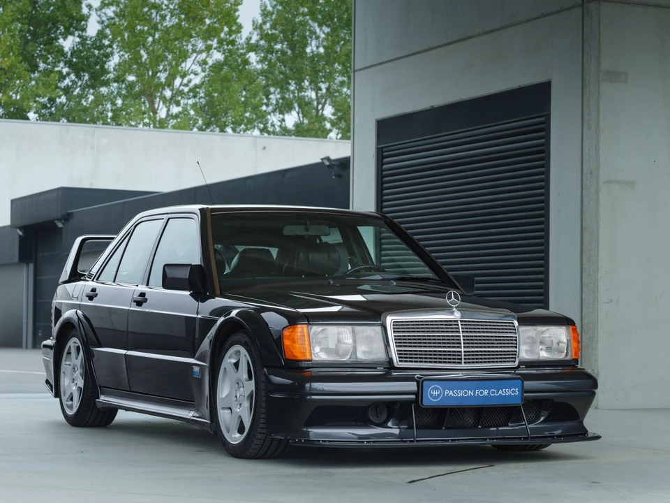 1990 Mercedes-Benz 190E 2.5-16 Evolution II - Image 23 of 31