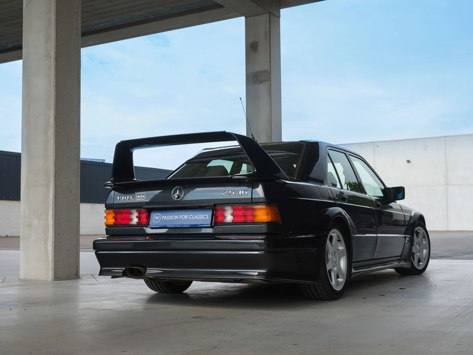 1990 Mercedes-Benz 190E 2.5-16 Evolution II - Image 22 of 31