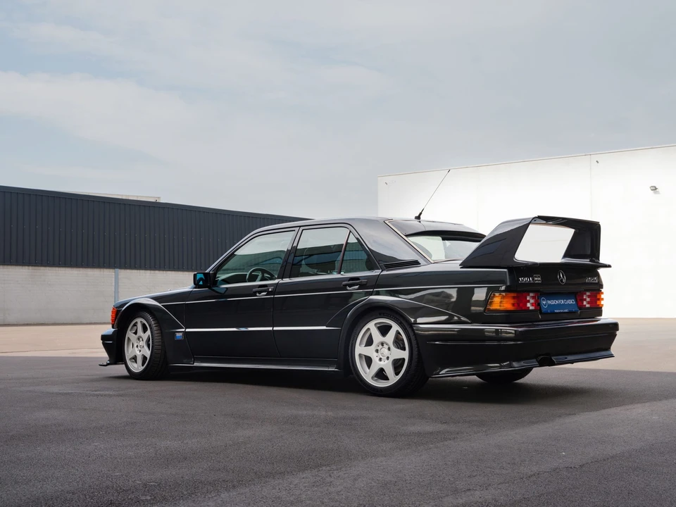 1990 Mercedes-Benz 190E 2.5-16 Evolution II - Image 14 of 31