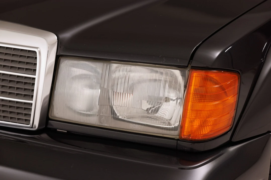 1990 Mercedes-Benz 190E 2.5-16 Evolution II - Image 31 of 31