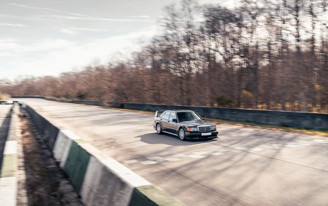 1990 Mercedes-Benz 190E 2.5-16 Evolution II - Image 19 of 31