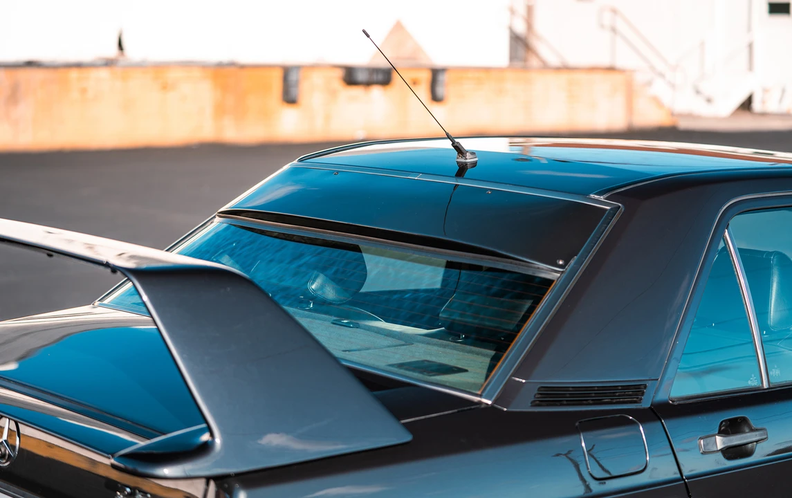 1990 Mercedes-Benz 190E 2.5-16 Evolution II - Image 24 of 31