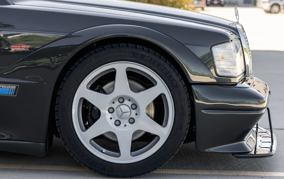 1990 Mercedes-Benz 190E 2.5-16 Evolution II - Image 9 of 18