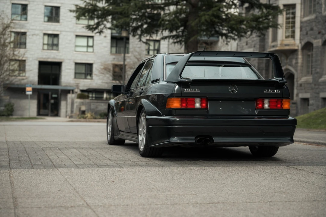 1990 Mercedes-Benz 190E 2.5-16 Evolution II - Image 19 of 31