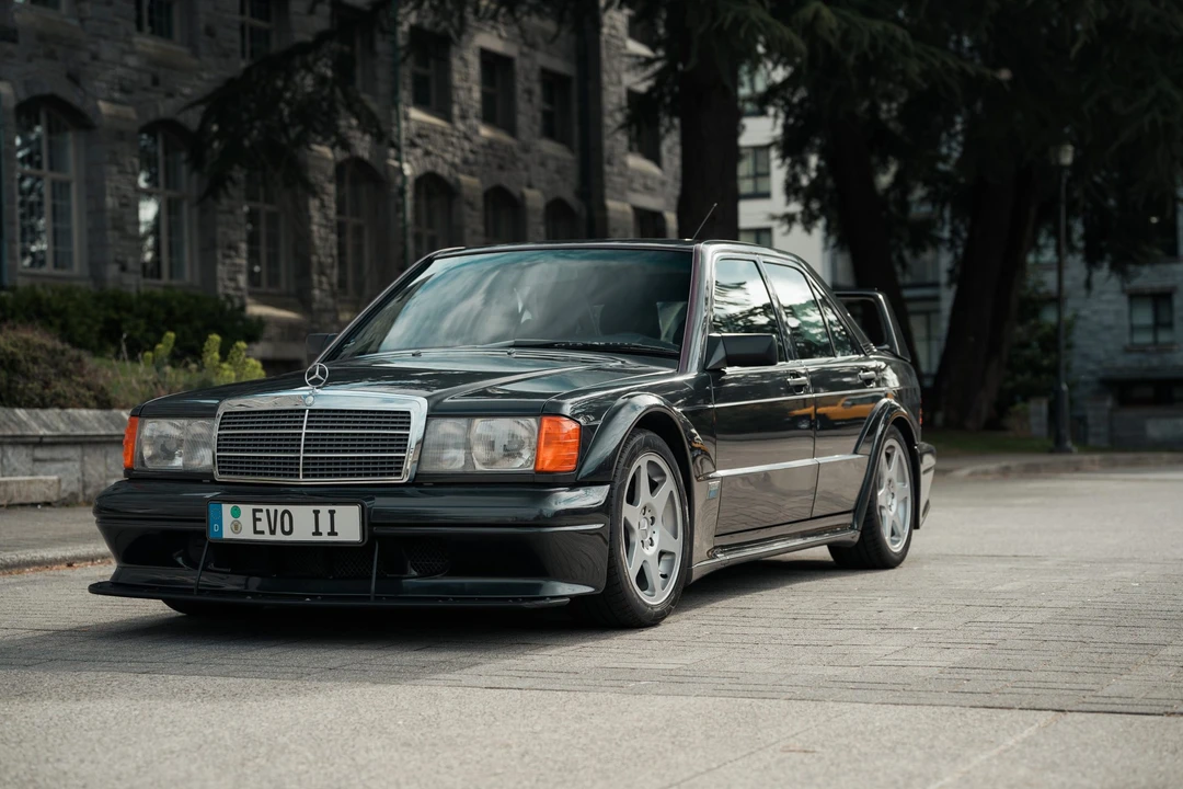 1990 Mercedes-Benz 190E 2.5-16 Evolution II - Image 24 of 31