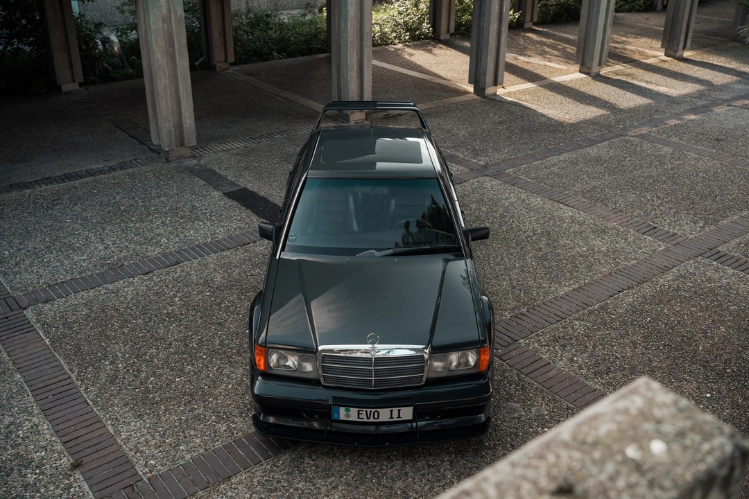 1990 Mercedes-Benz 190E 2.5-16 Evolution II - Image 27 of 31