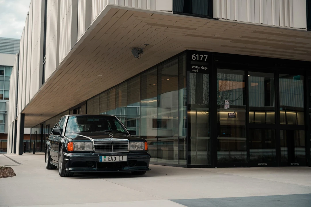 1990 Mercedes-Benz 190E 2.5-16 Evolution II - Image 10 of 31
