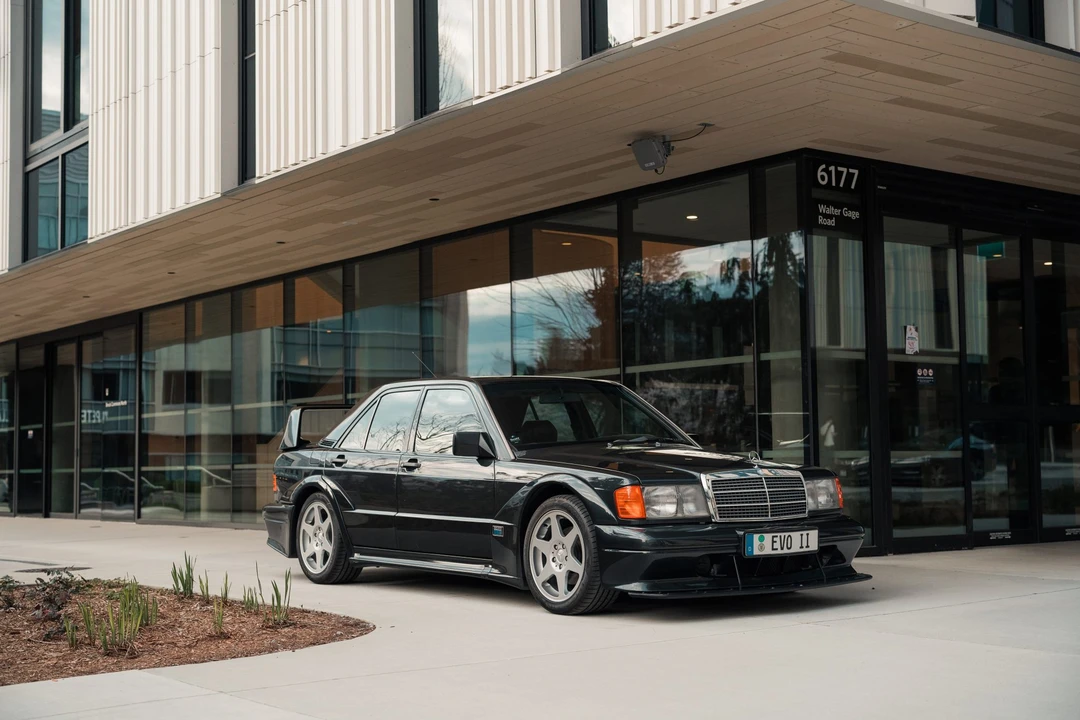 1990 Mercedes-Benz 190E 2.5-16 Evolution II - Image 13 of 31