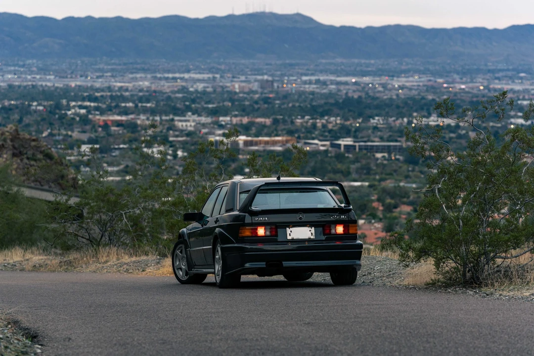 1990 Mercedes-Benz 190E 2.5-16 Evolution II - Image 18 of 31