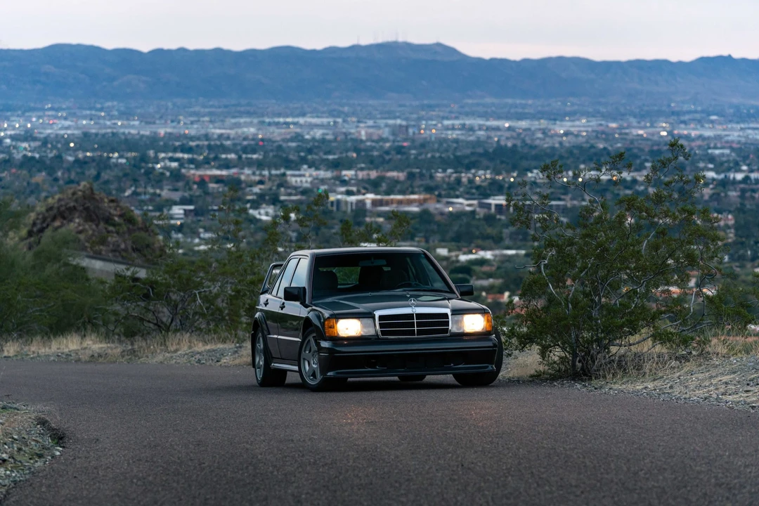 1990 Mercedes-Benz 190E 2.5-16 Evolution II - Image 15 of 31