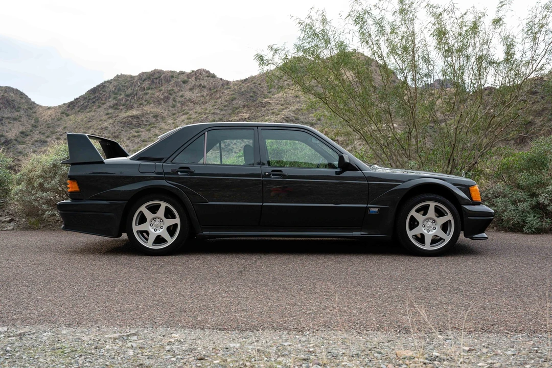 1990 Mercedes-Benz 190E 2.5-16 Evolution II - Image 10 of 31