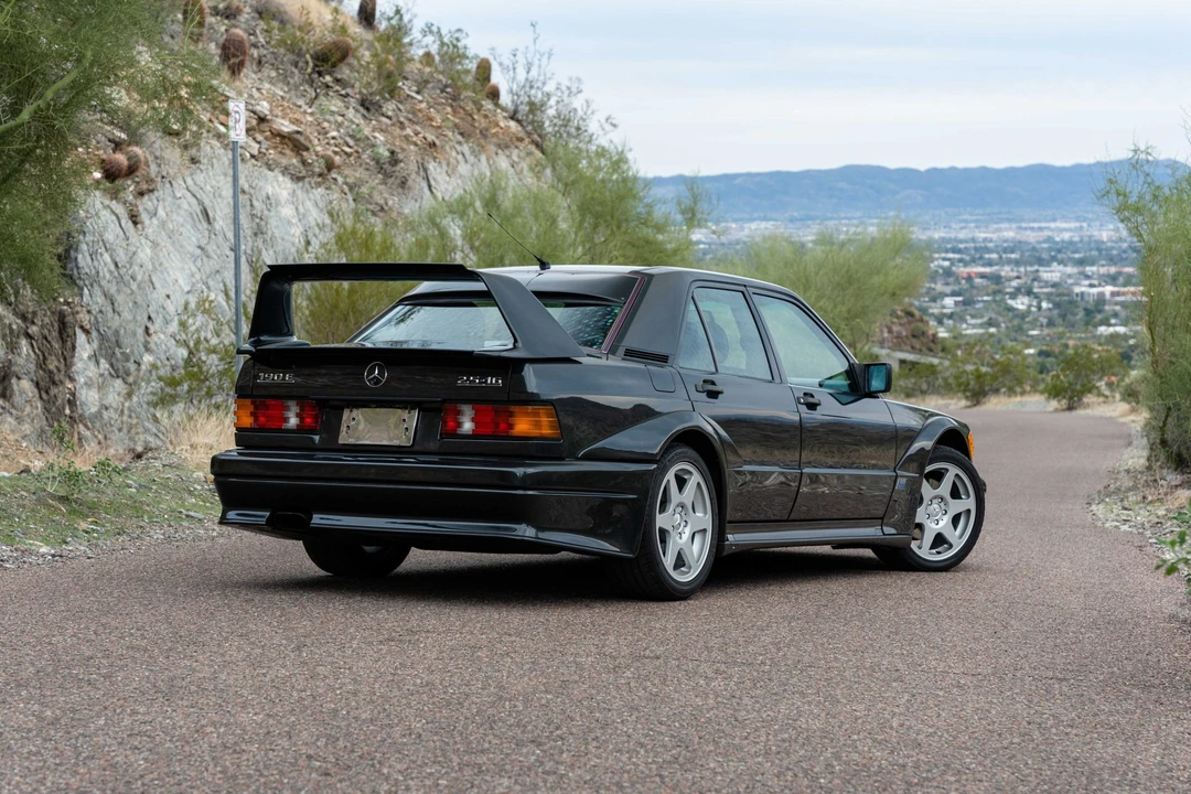 1990 Mercedes-Benz 190E 2.5-16 Evolution II - Image 9 of 31