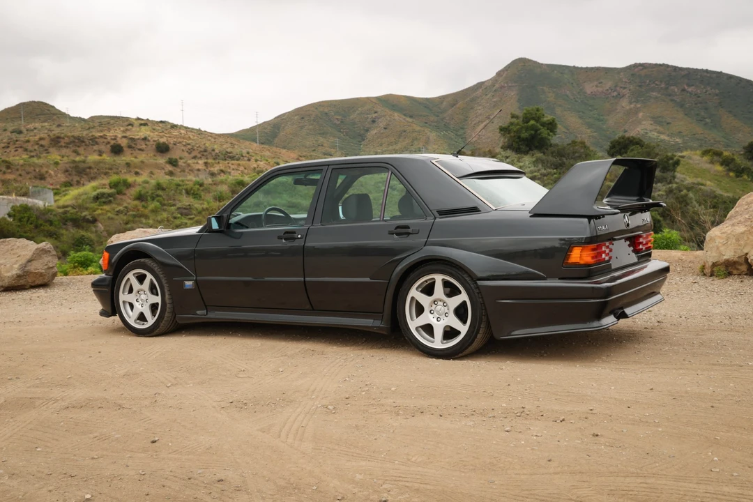 1990 Mercedes-Benz 190E 2.5-16 Evolution II - Image 17 of 31
