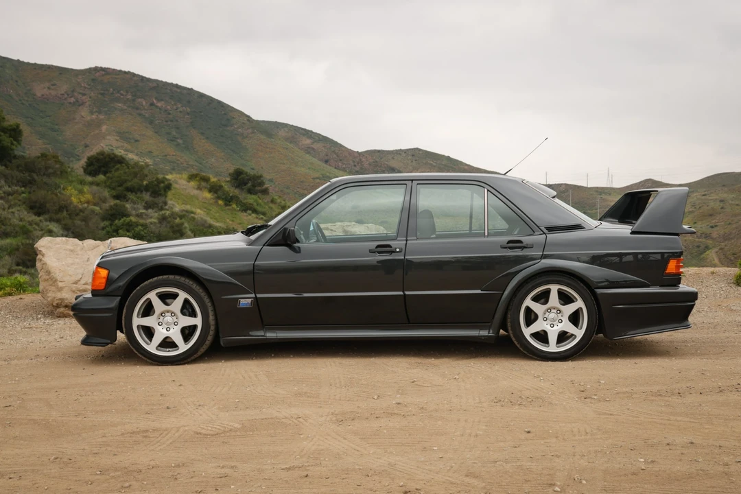 1990 Mercedes-Benz 190E 2.5-16 Evolution II - Image 18 of 31