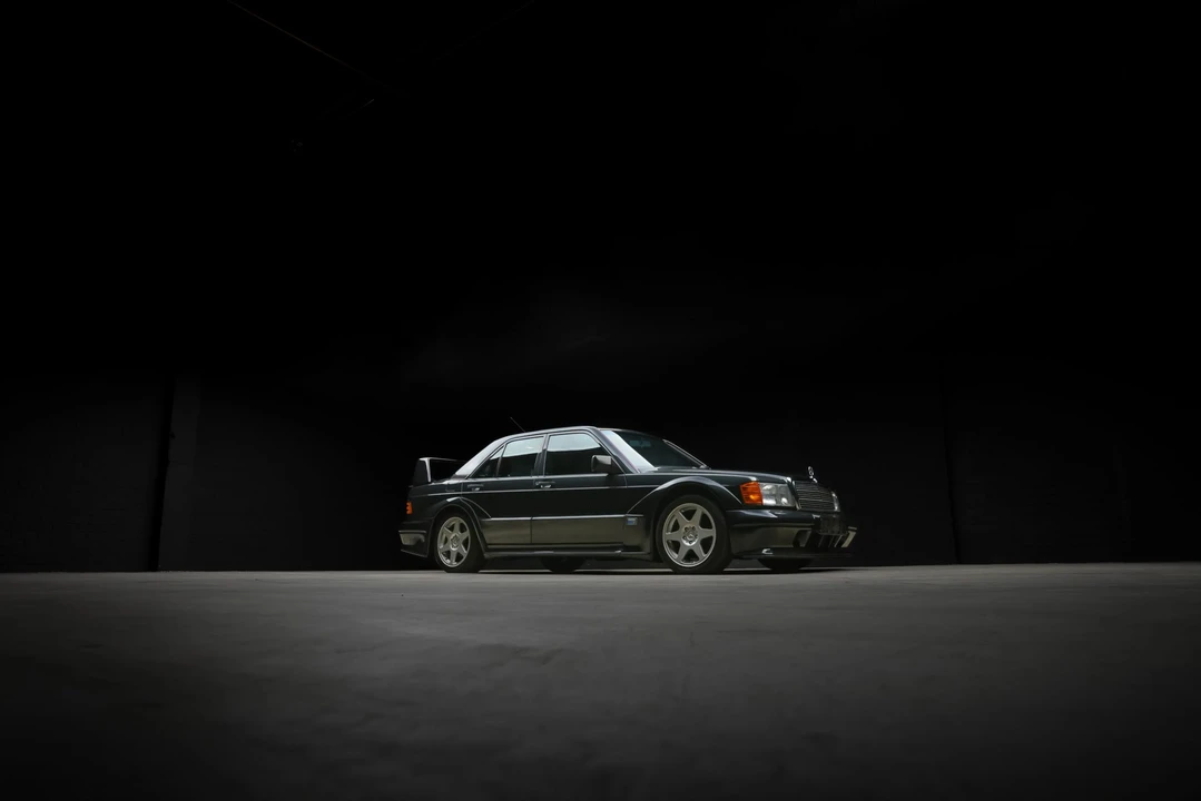 1990 Mercedes-Benz 190E 2.5-16 Evolution II - Image 30 of 31