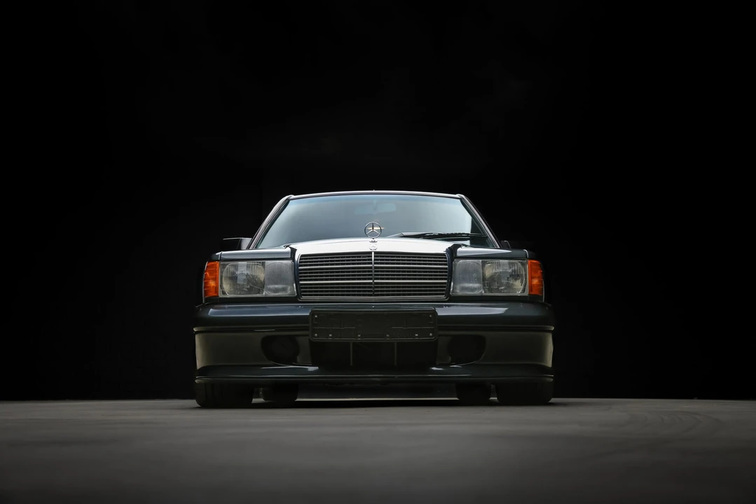 1990 Mercedes-Benz 190E 2.5-16 Evolution II - Image 27 of 31