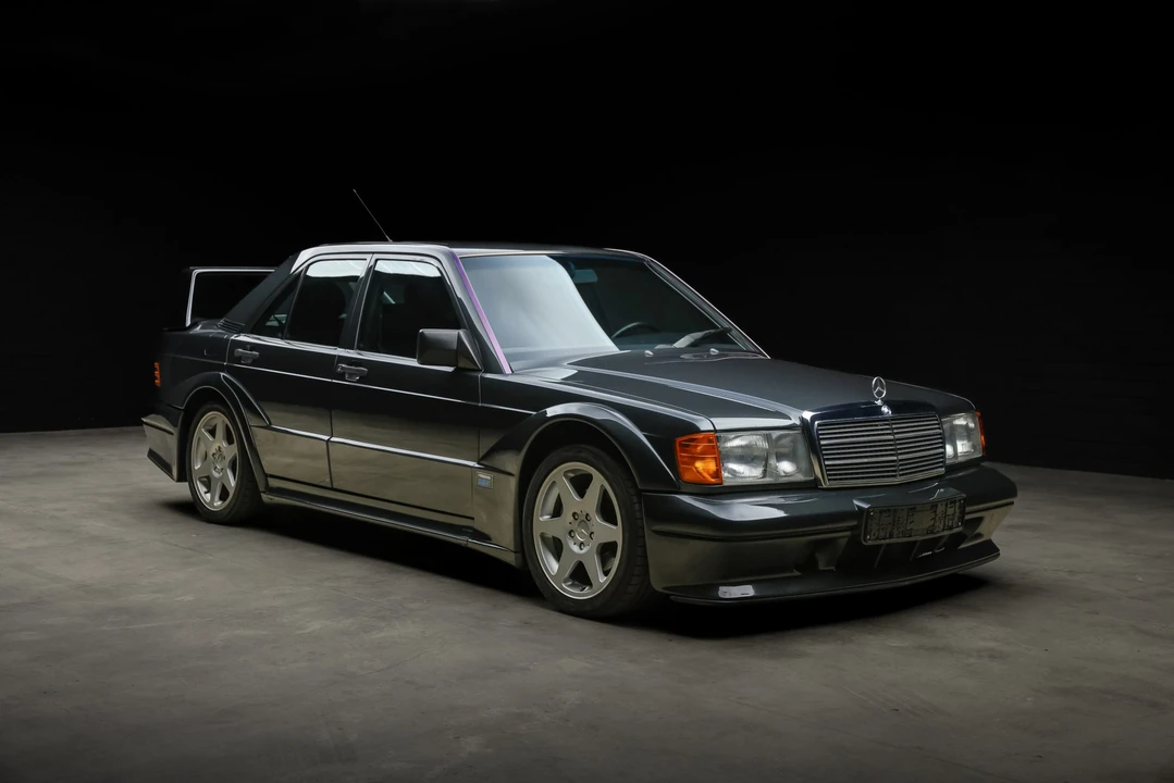 1990 Mercedes-Benz 190E 2.5-16 Evolution II - Image 29 of 31