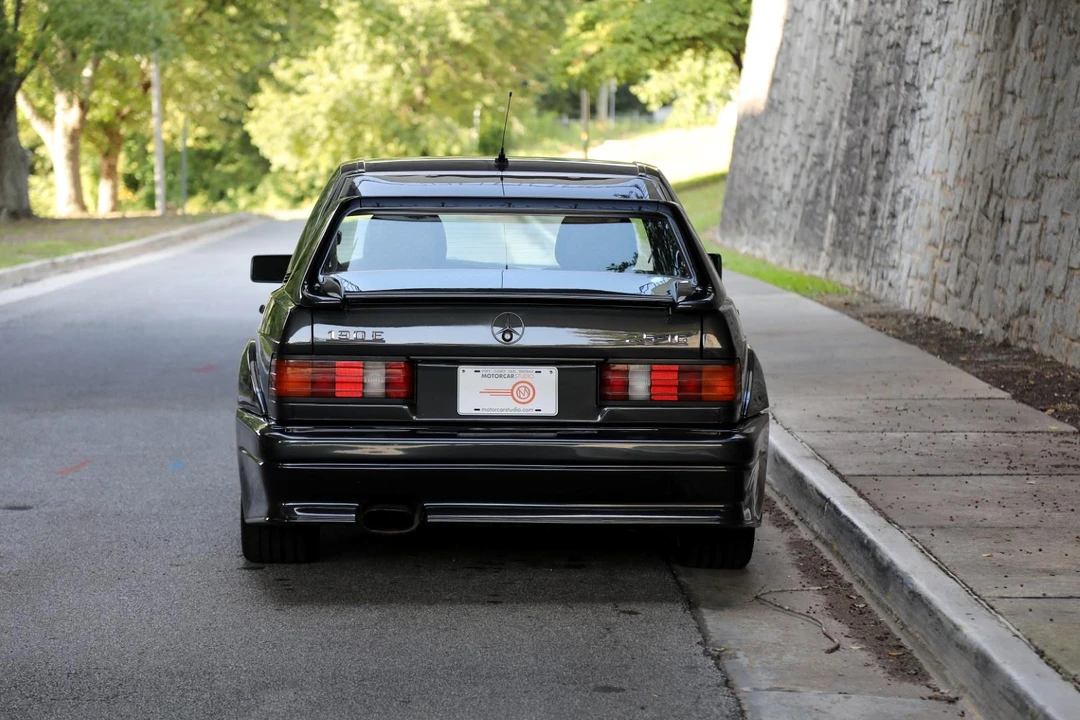 1990 Mercedes-Benz 190E 2.5-16 Evolution II - Image 18 of 31