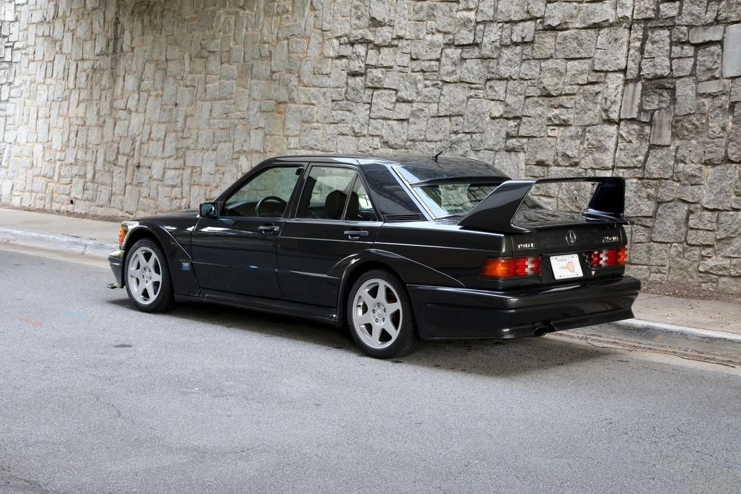 1990 Mercedes-Benz 190E 2.5-16 Evolution II - Image 17 of 31