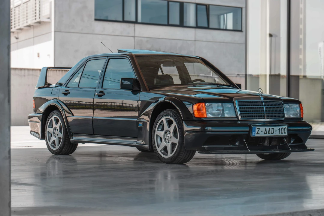 1990 Mercedes-Benz 190E 2.5-16 Evolution II - Image 7 of 31