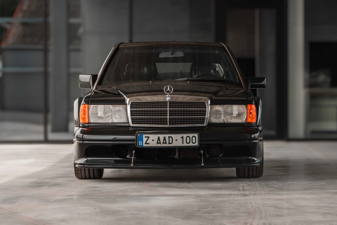 1990 Mercedes-Benz 190E 2.5-16 Evolution II - Image 9 of 31