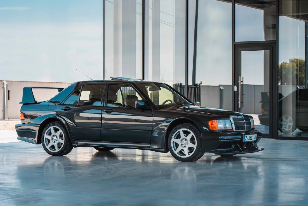 1990 Mercedes-Benz 190E 2.5-16 Evolution II - Image 6 of 31