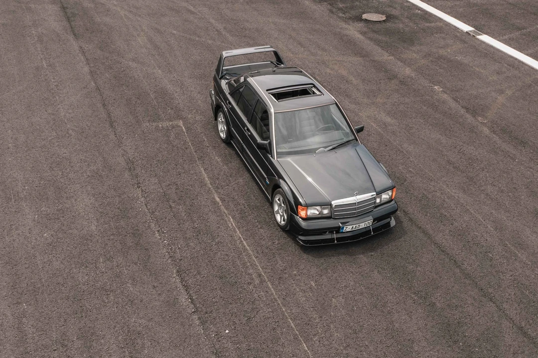 1990 Mercedes-Benz 190E 2.5-16 Evolution II - Image 13 of 31