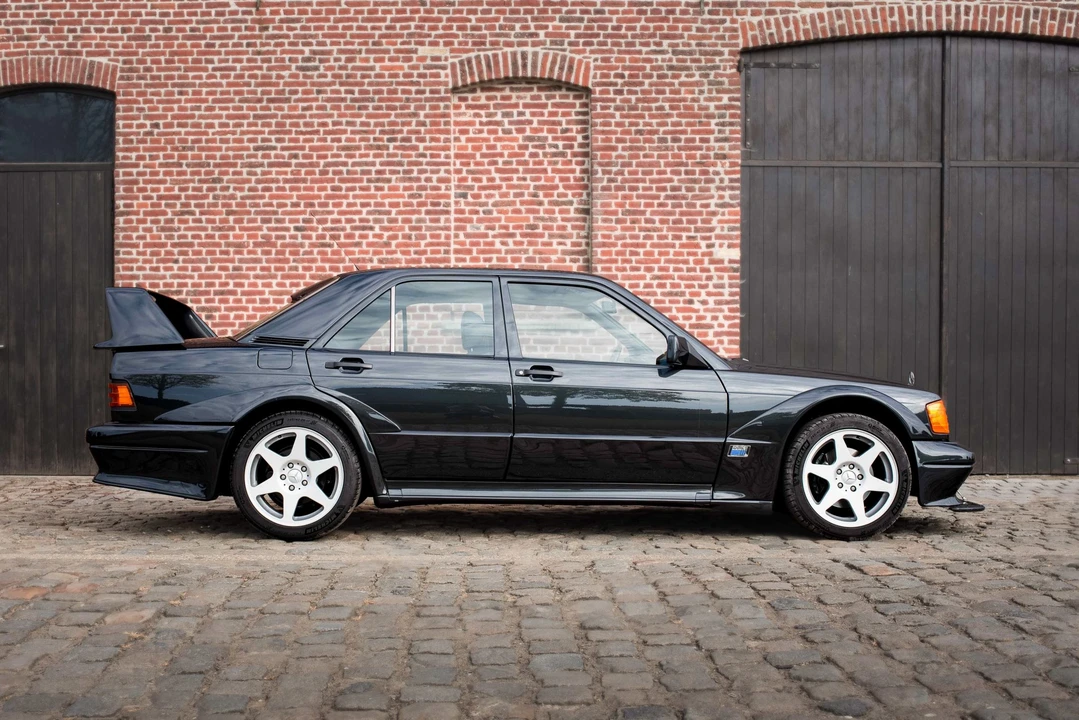 1990 Mercedes-Benz 190E 2.5-16 Evolution II - Image 5 of 31