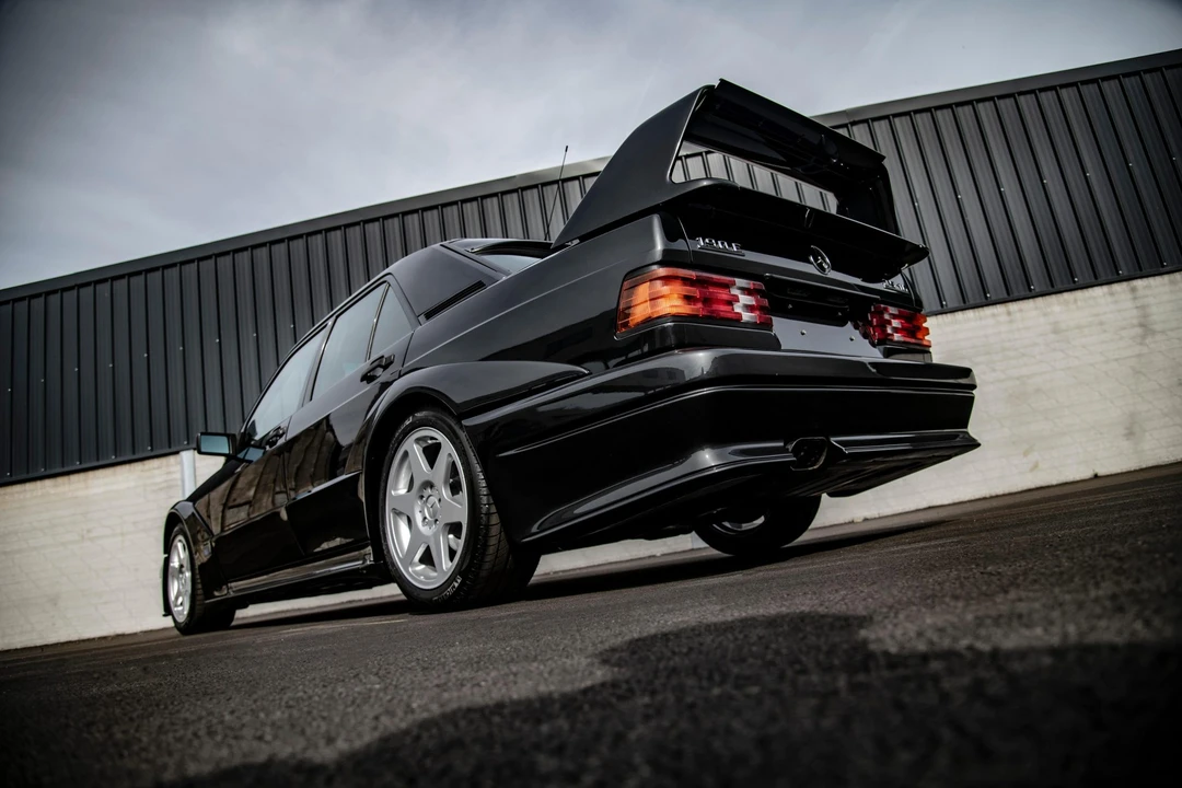 1990 Mercedes-Benz 190E 2.5-16 Evolution II - Image 9 of 31