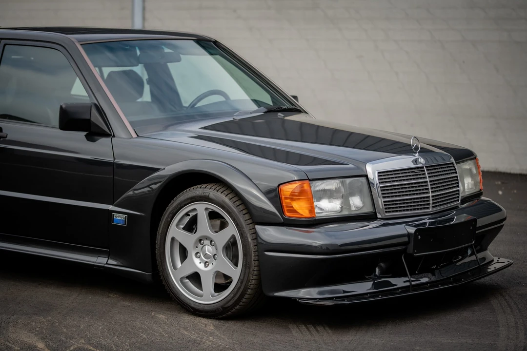 1990 Mercedes-Benz 190E 2.5-16 Evolution II - Image 26 of 31