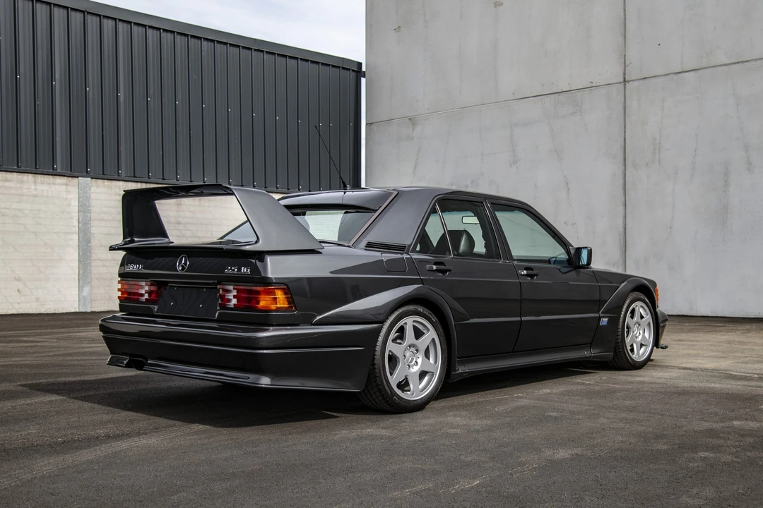 1990 Mercedes-Benz 190E 2.5-16 Evolution II - Image 11 of 31