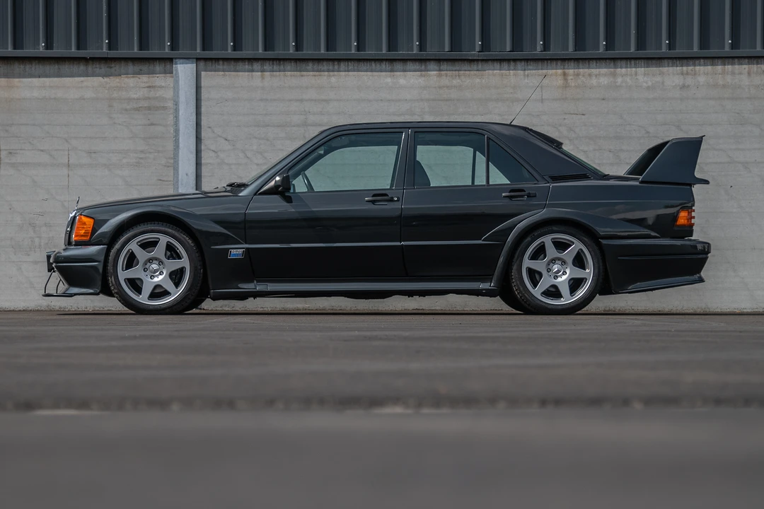 1990 Mercedes-Benz 190E 2.5-16 Evolution II - Image 7 of 31