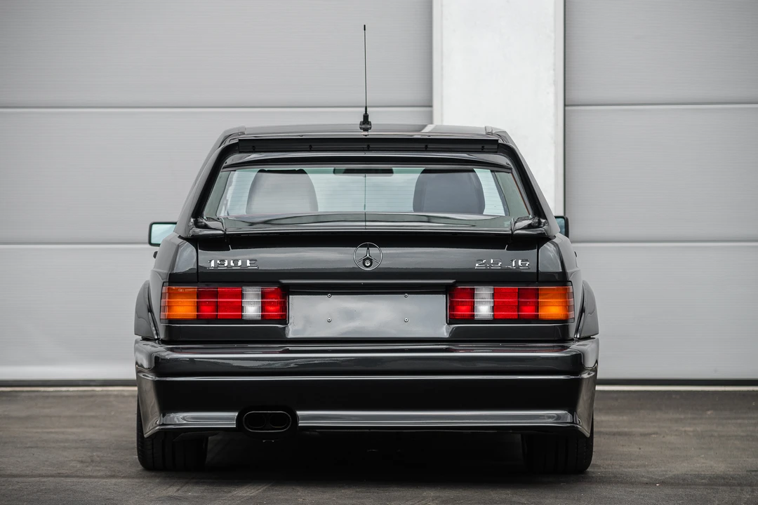 1990 Mercedes-Benz 190E 2.5-16 Evolution II - Image 10 of 31
