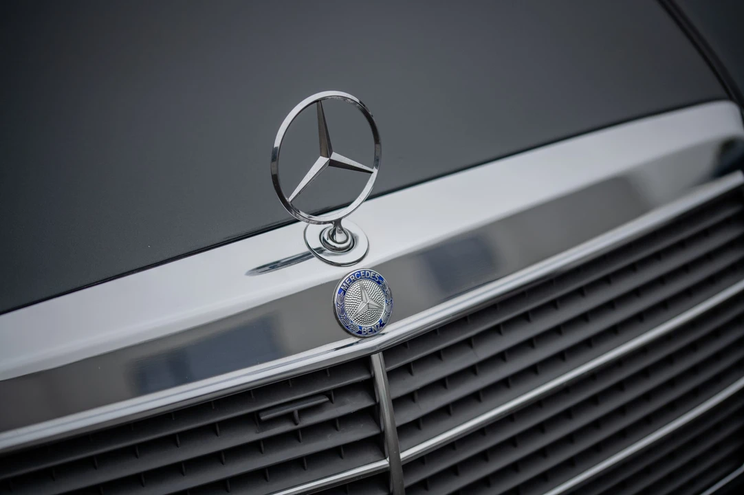 1990 Mercedes-Benz 190E 2.5-16 Evolution II - Image 25 of 31