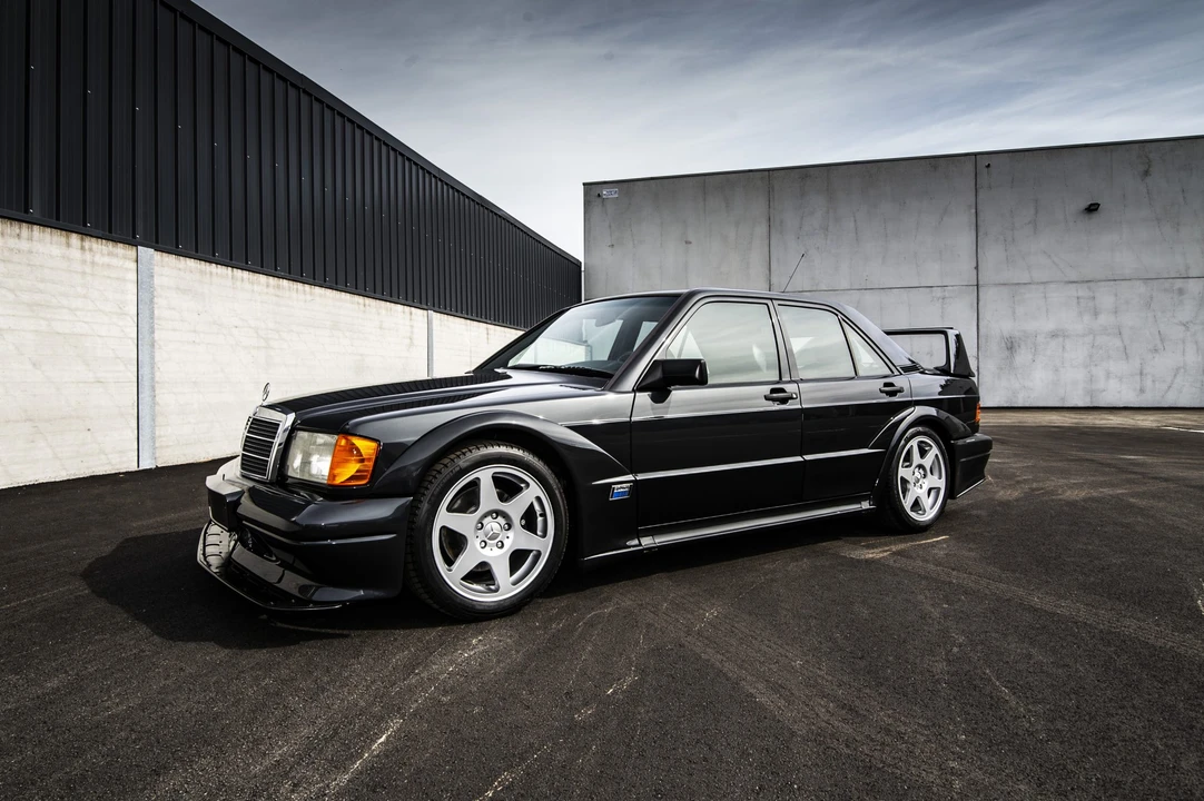 1990 Mercedes-Benz 190E 2.5-16 Evolution II - Image 5 of 31