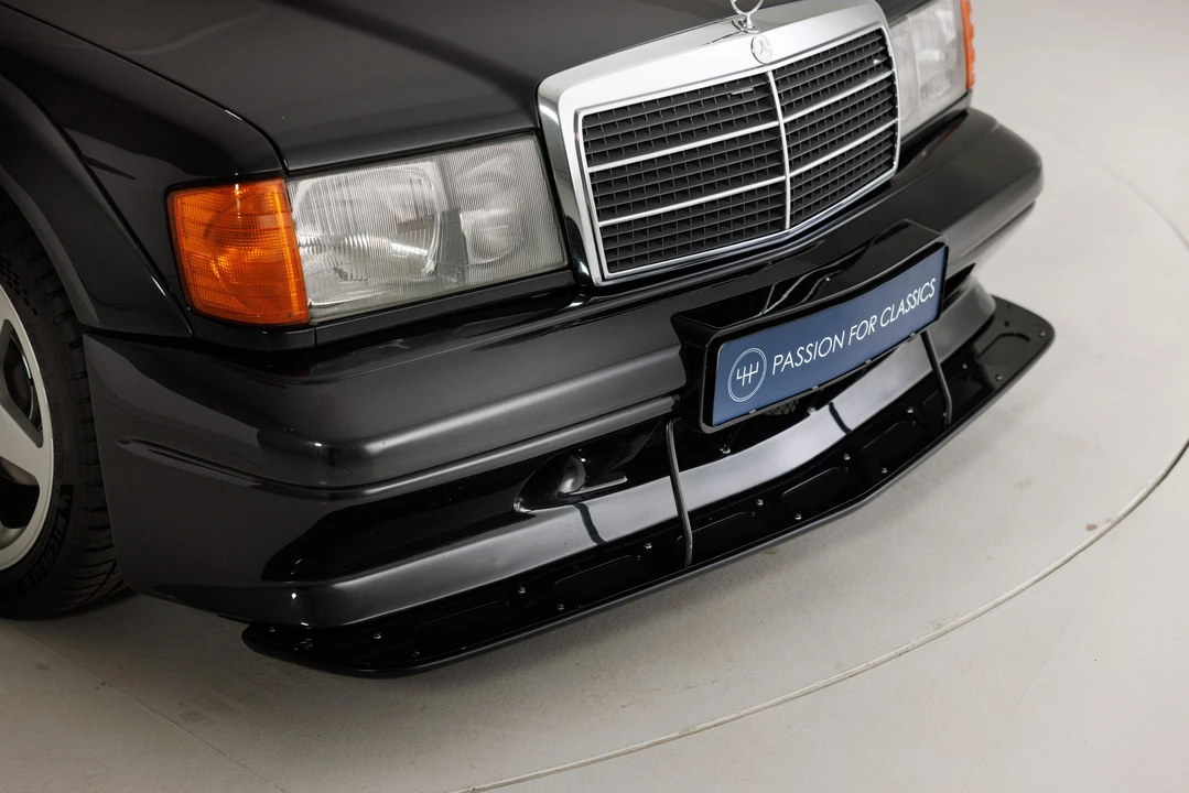 1990 Mercedes-Benz 190E 2.5-16 Evolution II - Image 21 of 31