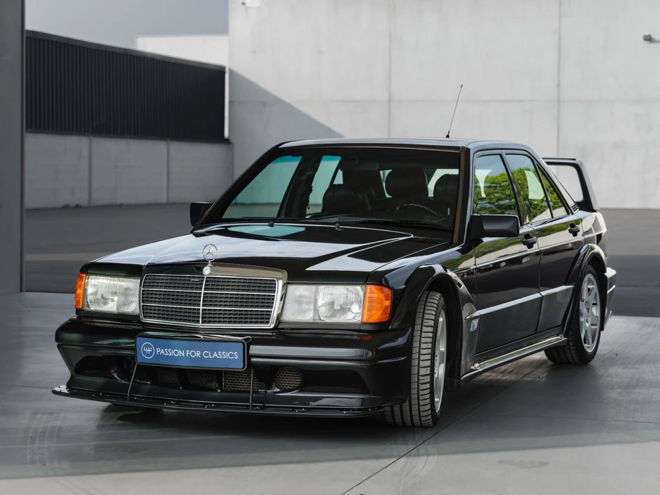 1990 Mercedes-Benz 190E 2.5-16 Evolution II - Image 5 of 31