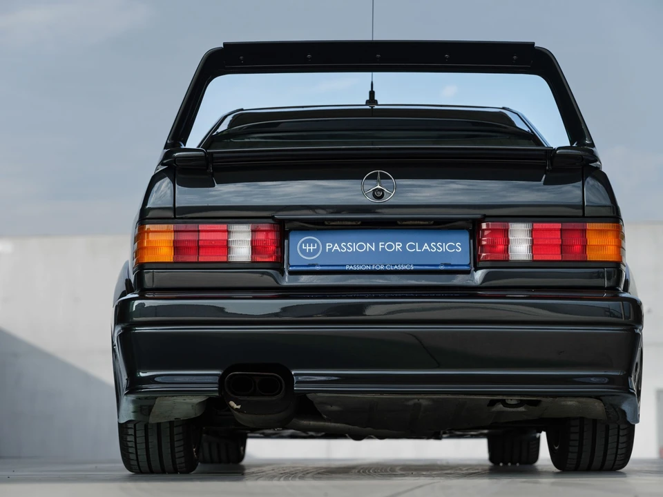 1990 Mercedes-Benz 190E 2.5-16 Evolution II - Image 14 of 31