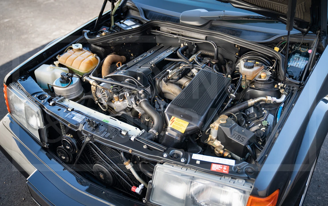 1990 Mercedes-Benz 190E 2.5-16 Evolution II - Image 18 of 19