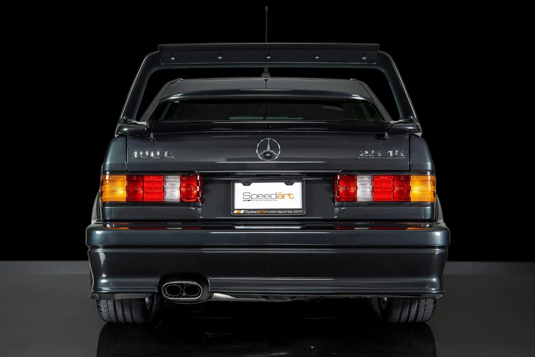1990 Mercedes-Benz 190E 2.5-16 Evolution II - Image 5 of 31