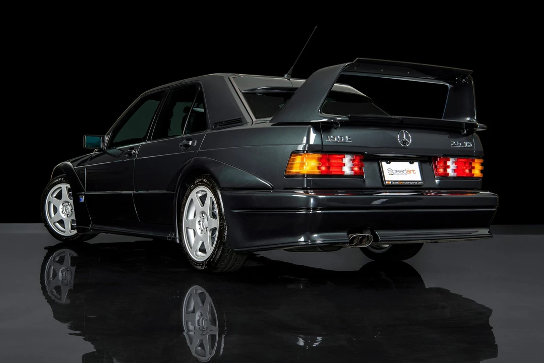 1990 Mercedes-Benz 190E 2.5-16 Evolution II - Image 3 of 31