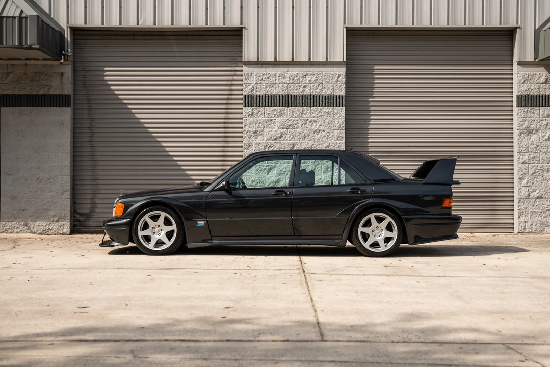 1990 Mercedes-Benz 190E 2.5-16 Evolution II - Image 7 of 31