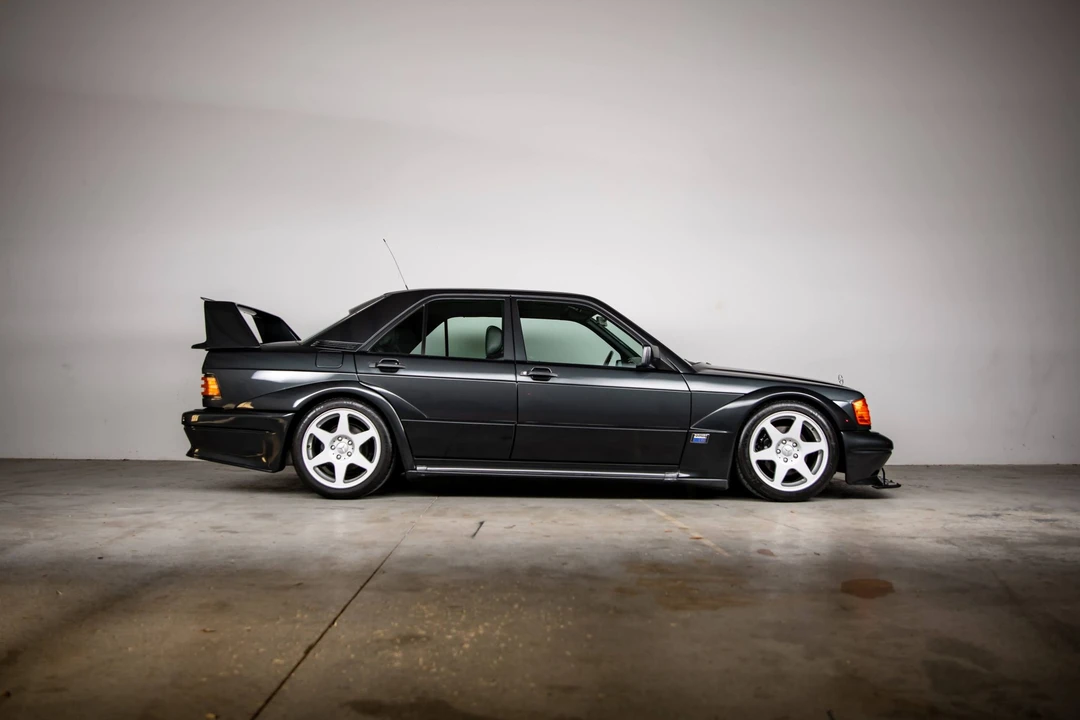1990 Mercedes-Benz 190E 2.5-16 Evolution II - Image 26 of 31