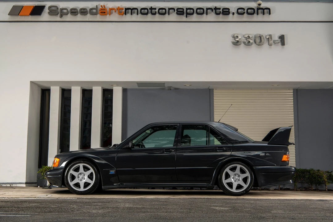 1990 Mercedes-Benz 190E 2.5-16 Evolution II - Image 14 of 31